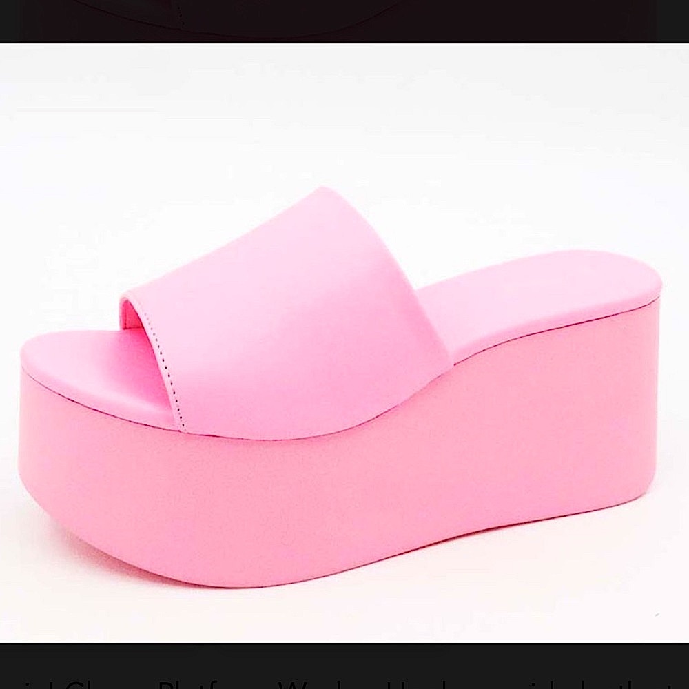 🆕🩷BAMBOO: PINK Platform Wedge SIZE 9 •SEE VIDEO•